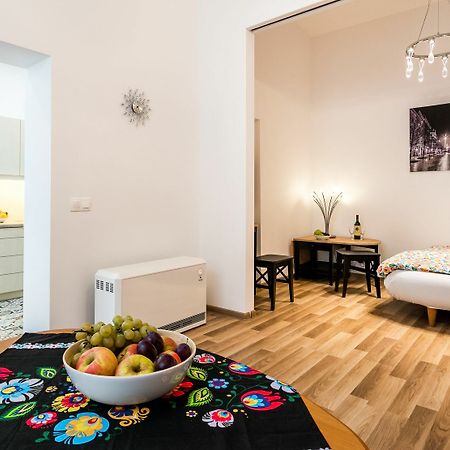 קרקוב Rentplanet - Apartament Topolowa מראה חיצוני תמונה